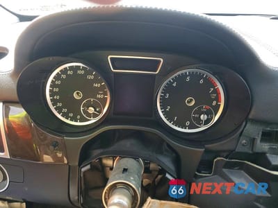 Zdjęcie 9 z 12 samochodu: 2015 MERCEDES-BENZ GL 450 4MATIC VIN:4JGDF6EE5FA535427 - miniatura