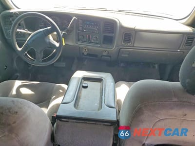 Zdjęcie 8 z 12 samochodu: 2006 GMC NEW SIERRA C1500 VIN:2GTEC19V961114920 - miniatura