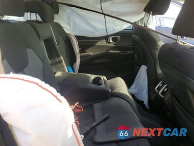 Zdjęcie 10 z 12 samochodu: 2025 KIA SORENTO LX VIN:5XYRG4JC1SG309461 - miniatura