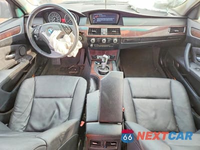 Zdjęcie 8 z 12 samochodu: 2010 BMW 528 I VIN:WBANU5C54AC126342 - miniatura