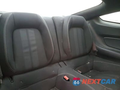 Zdjęcie 10 z 11 samochodu: 2019 FORD MUSTANG VIN:1FA6P8TH7K5130004 - miniatura