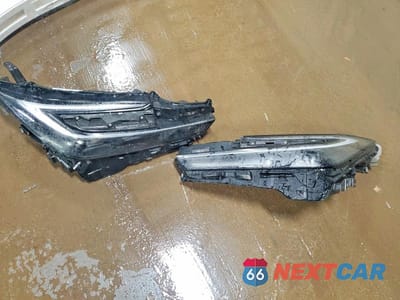 Zdjęcie 12 z 12 samochodu: 2024 TOYOTA PRIUS XLE VIN:JTDADABU9R3007765 - miniatura