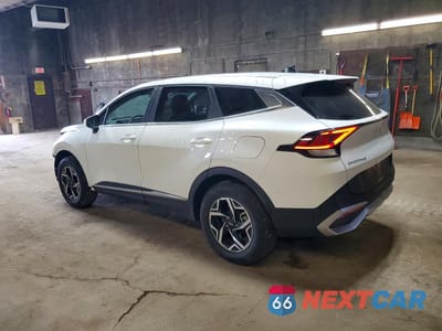 Drugie zdjęcie samochodu z przodu: 2024 KIA SPORTAGE LX VIN:KNDPUCDF2R7243316 - miniatura