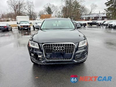 Piąte zdjęcie samochodu w środku: 2017 AUDI Q5 PREMIUM VIN:WA1C2AFPXHA089593 - miniatura