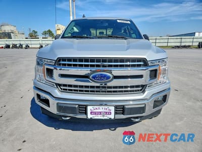 Piąte zdjęcie samochodu w środku: 2019 FORD F150 SUPERCREW VIN:1FTEW1E59KKC18458 - miniatura