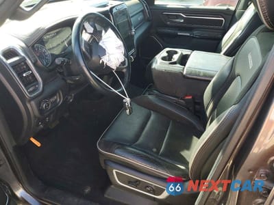 Zdjęcie 7 z 11 samochodu: 2023 RAM 1500 LARAMIE VIN:1C6SRFRT0PN636713 - miniatura