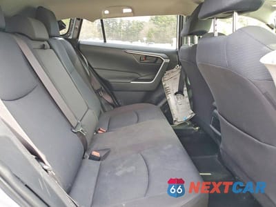 Zdjęcie 11 z 13 samochodu: 2019 TOYOTA RAV4 LE VIN:JTMF1RFV4KD502178 - miniatura