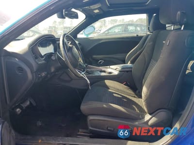 Zdjęcie 7 z 13 samochodu: 2018 DODGE CHALLENGER SXT VIN:2C3CDZAG7JH172237 - miniatura