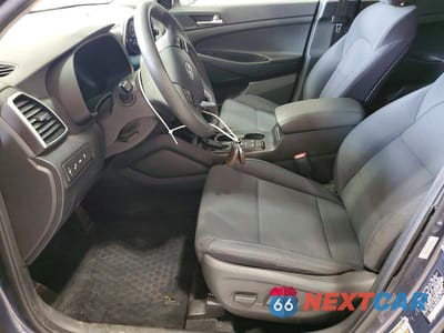 Zdjęcie 7 z 12 samochodu: 2021 HYUNDAI TUCSON SEL VIN:KM8J33AL6MU385726 - miniatura