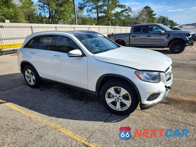 Czwarte zdjęcie samochodu z boku: 2018 MERCEDES-BENZ GLC 300 VIN:WDC0G4JB3JV073588 - miniatura