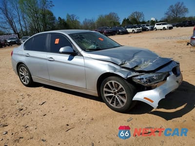 Czwarte zdjęcie samochodu z boku: 2018 BMW 320 XI VIN:WBA8A3C53JA495098 - miniatura