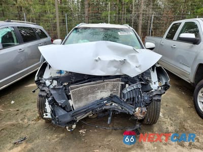 Piąte zdjęcie samochodu w środku: 2020 KIA SORENTO VIN:5XYPGDA38LG645083 - miniatura