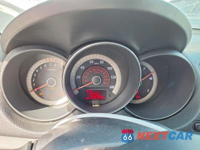 Zdjęcie 9 z 11 samochodu: 2013 KIA FORTE EX VIN:KNAFU4A27D5718298 - miniatura