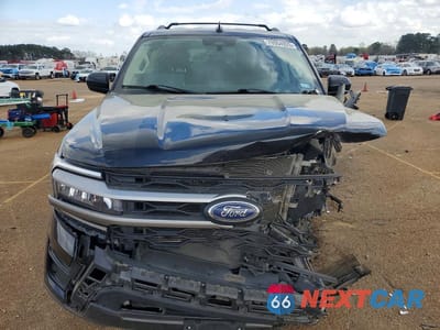 Piąte zdjęcie samochodu w środku: 2023 FORD EXPEDITION XLT VIN:1FMJU1J82PEA51267 - miniatura