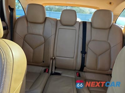 Zdjęcie 10 z 12 samochodu: 2012 PORSCHE CAYENNE VIN:WP1AA2A20CLA11157 - miniatura