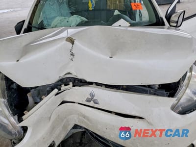 Zdjęcie 11 z 13 samochodu: 2015 MITSUBISHI MIRAGE ES VIN:ML32A4HJ7FH043094 - miniatura