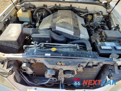 Zdjęcie 12 z 13 samochodu: 2006 LEXUS LX 470 BASE VIN:JTJHT00W464011385 - miniatura