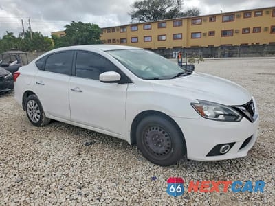 Czwarte zdjęcie samochodu z boku: 2019 NISSAN SENTRA S VIN:3N1AB7APXKY433596 - miniatura