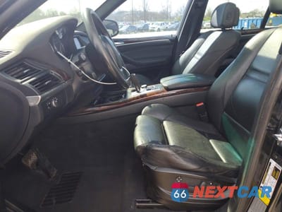 Zdjęcie 7 z 12 samochodu: 2009 BMW X5 XDRIVE30I VIN:5UXFE43539L263846 - miniatura