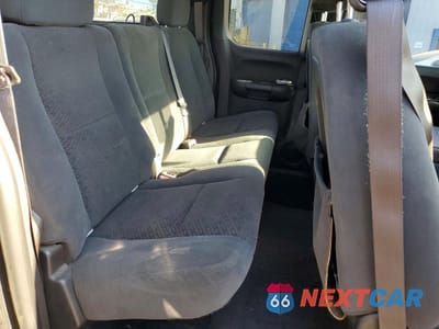 Zdjęcie 10 z 13 samochodu: 2007 GMC NEW SIERRA C1500 VIN:2GTEC19C671597427 - miniatura