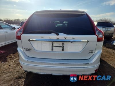 Zdjęcie 6 z 11 samochodu: 2015 VOLVO XC60 T6 PREMIER+ VIN:YV4902RC8F2611842 - miniatura