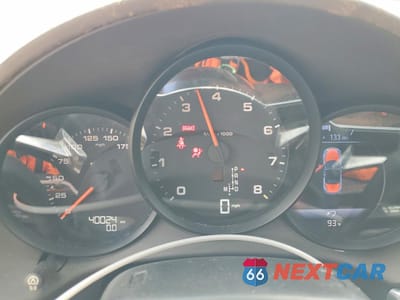 Zdjęcie 9 z 12 samochodu: 2017 PORSCHE BOXSTER VIN:WP0CA2A82HS220797 - miniatura