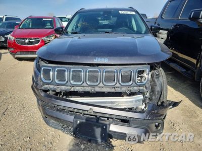 Piąte zdjęcie samochodu w środku: 2022 JEEP COMPASS LATITUDE LUX VIN:3C4NJDFB0NT156570 - miniatura