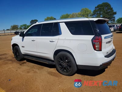 Drugie zdjęcie samochodu z przodu: 2021 CHEVROLET TAHOE C1500 LT VIN:1GNSCNKD9MR115220 - miniatura