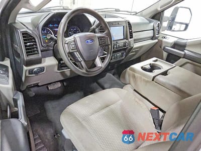 Zdjęcie 8 z 13 samochodu: 2021 FORD F250 SUPER DUTY VIN:1FT7W2B68MEC68605 - miniatura