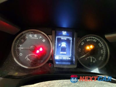 Zdjęcie 9 z 11 samochodu: 2019 TOYOTA TACOMA SR5 VIN:5TFSX5EN5KX066091 - miniatura