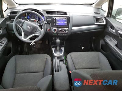 Zdjęcie 8 z 13 samochodu: 2015 HONDA FIT EX VIN:3HGGK5H85FM746838 - miniatura