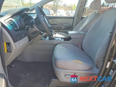 Zdjęcie 7 z 12 samochodu: 2016 KIA SEDONA LX VIN:KNDMB5C17G6192571 - miniatura