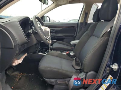 Zdjęcie 7 z 13 samochodu: 2020 MITSUBISHI OUTLANDER ES VIN:JA4AD2A37LZ013657 - miniatura