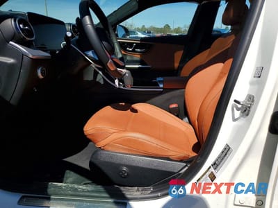 Zdjęcie 7 z 12 samochodu: 2024 MERCEDES-BENZ C 300 4MATIC VIN:W1KAF4HB9RR234619 - miniatura