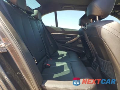 Zdjęcie 10 z 12 samochodu: 2018 BMW 330 XI VIN:WBA8D9G5XJNU71345 - miniatura