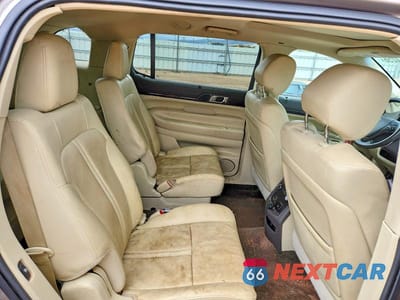 Zdjęcie 10 z 13 samochodu: 2018 LINCOLN MKT VIN:2LMHJ5AT2JBL02167 - miniatura