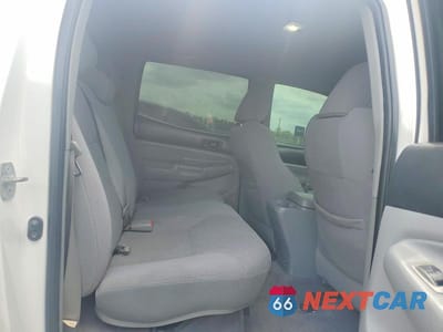 Zdjęcie 10 z 11 samochodu: 2009 TOYOTA TACOMA V6 VIN:3TMLU42N19M027784 - miniatura