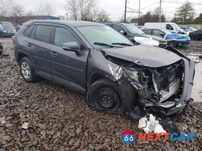 Czwarte zdjęcie samochodu z boku: 2022 TOYOTA RAV4 LE VIN:2T3G1RFV2NC280138 - miniatura