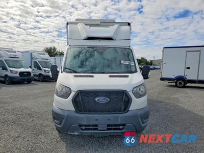 Piąte zdjęcie samochodu w środku: 2020 FORD TRANSIT DELIVERY TRUCK VIN:1FDBW5Z87LKB11484 - miniatura