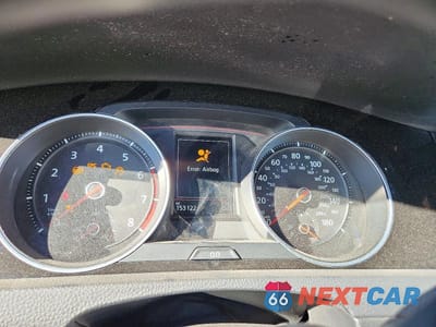Zdjęcie 9 z 12 samochodu: 2019 VOLKSWAGEN GTI S VIN:3VW6T7AU5KM002612 - miniatura