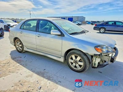 Czwarte zdjęcie samochodu z boku: 2005 TOYOTA COROLLA S VIN:1NXBR32E85Z441895 - miniatura