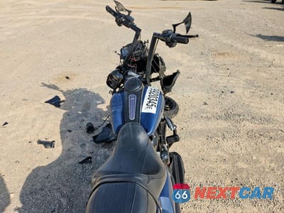 Zdjęcie 6 z 9 samochodu: 2019 HARLEY-DAVIDSON FLTRXS VIN:1HD1KTP18KB602410 - miniatura