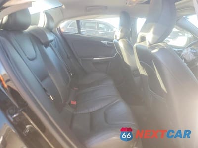 Zdjęcie 10 z 11 samochodu: 2013 VOLVO S60 T5 VIN:YV1612FH7D2233183 - miniatura