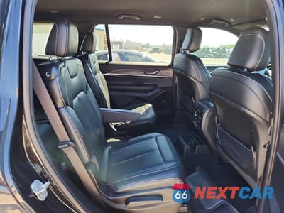 Zdjęcie 11 z 13 samochodu: 2024 JEEP GRAND CHEROKEE L LIMITED VIN:1C4RJKBG7R8588732 - miniatura