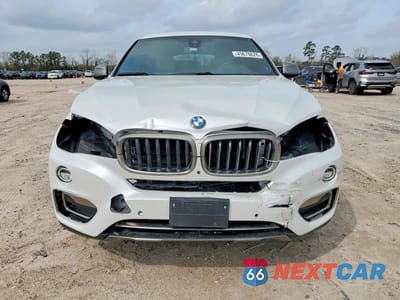 Piąte zdjęcie samochodu w środku: 2019 BMW X6 SDRIVE35I VIN:5UXKU0C52K0S97665 - miniatura