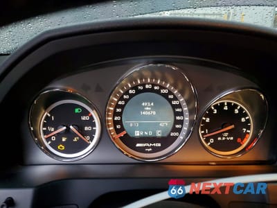 Zdjęcie 9 z 12 samochodu: 2010 MERCEDES-BENZ C 63 AMG VIN:WDDGF7HB4AF401826 - miniatura