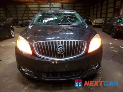 Piąte zdjęcie samochodu w środku: 2014 BUICK VERANO 4DR VIN:1G4PS5SK6E4122071 - miniatura