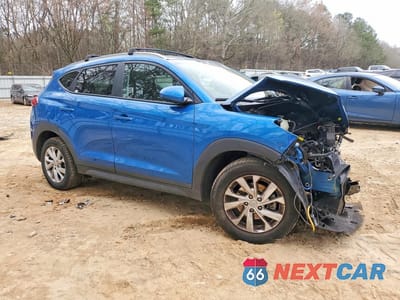 Czwarte zdjęcie samochodu z boku: 2020 HYUNDAI TUCSON VALUE VIN:KM8J33A44LU226680 - miniatura