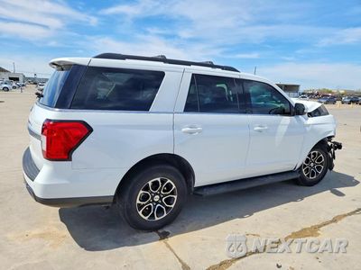 Trzecie zdjęcie samochodu z tyłu: 2024 FORD EXPEDITION XLT VIN:1FMJU1H82REB00413 - miniatura