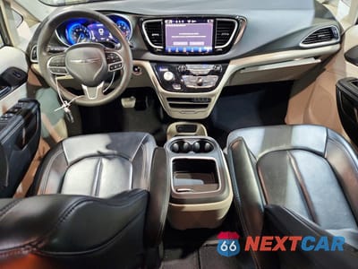 Zdjęcie 8 z 13 samochodu: 2023 CHRYSLER PACIFICA TOURING L VIN:2C4RC1BG5PR553127 - miniatura